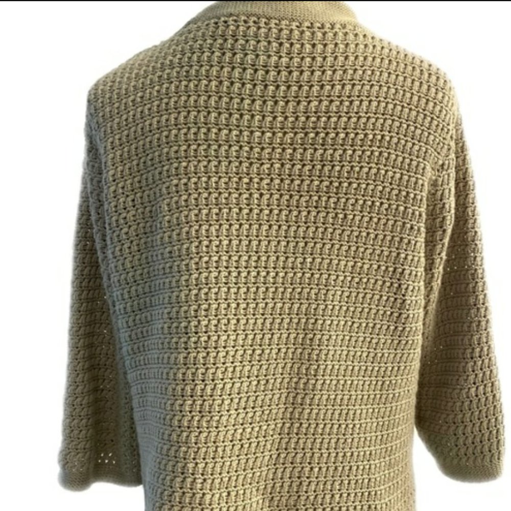 Kate Hill large petite Sage/Taupe One Button 3/4 Sleeve Crochet Cardigan - Picture 3 of 6